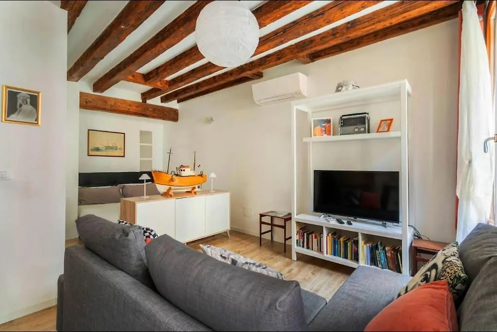 Ca 3 Leoni - Romantic House In The Heart Of Venice