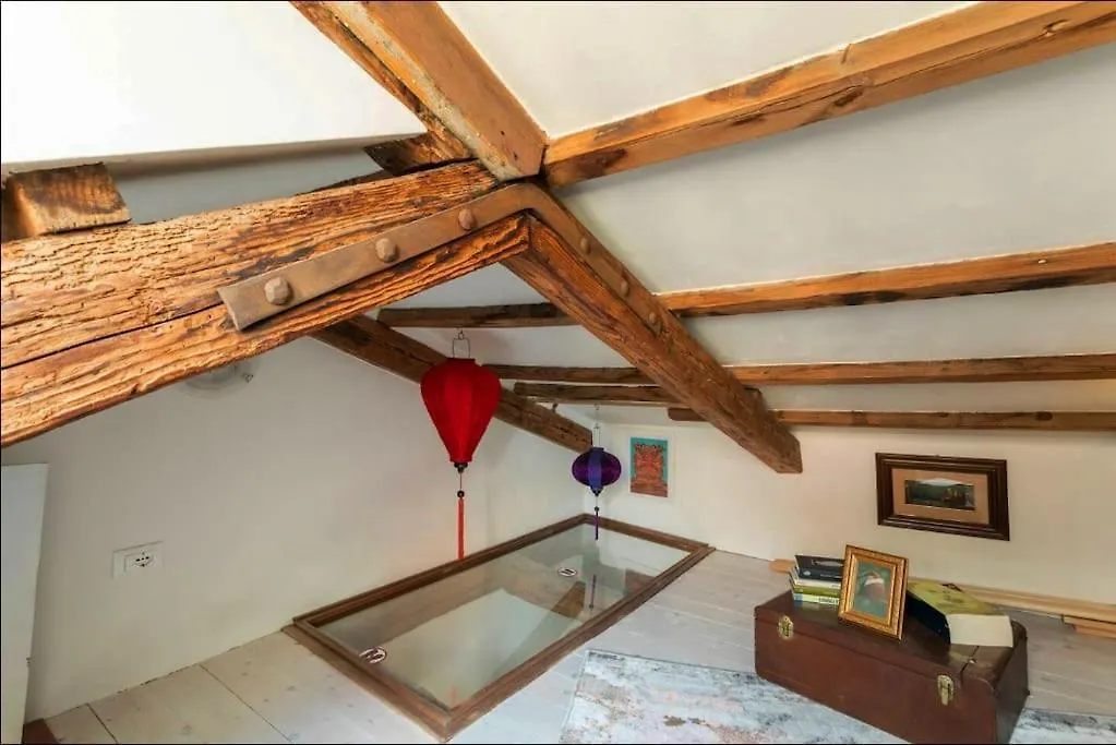 Ca 3 Leoni - Romantic House In The Heart Of Venice Holiday home
